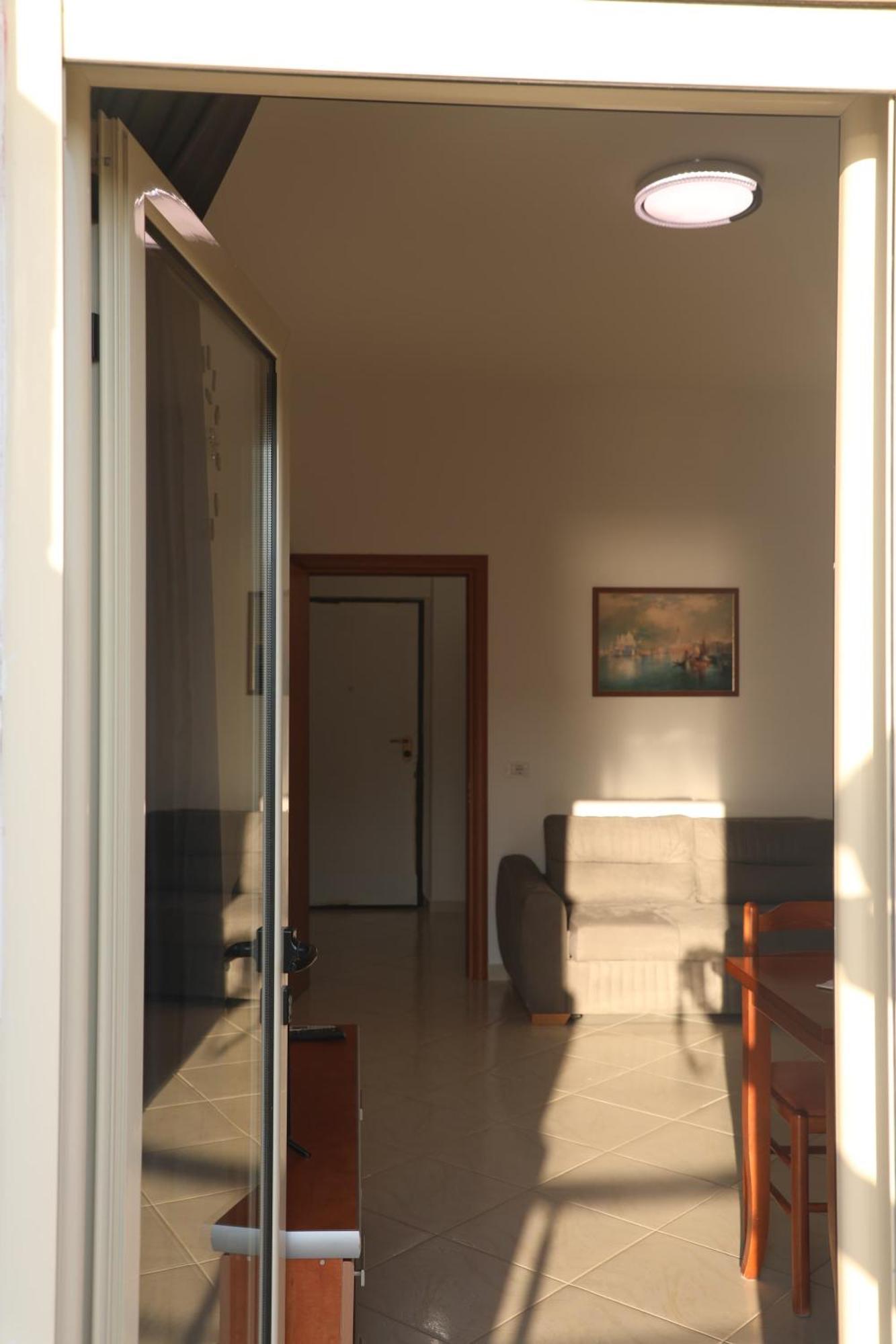 Summer Gate Apartment Sarandë Buitenkant foto
