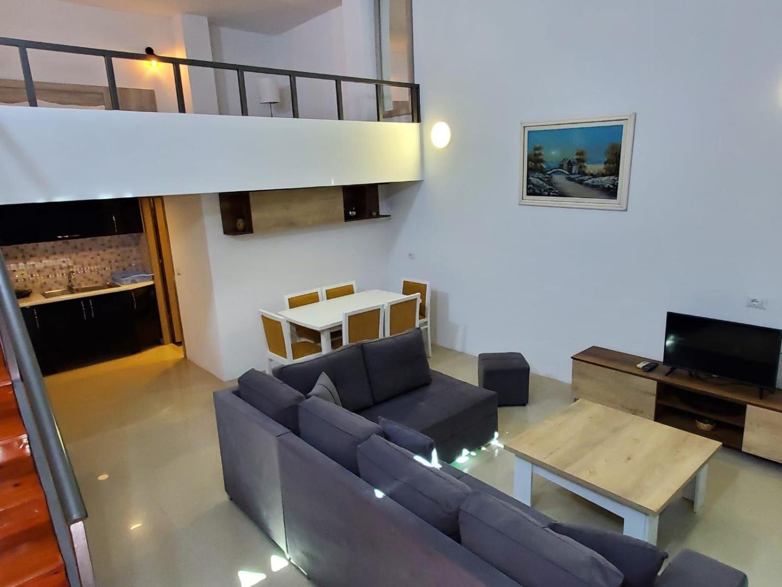 Summer Gate Apartment Sarandë Buitenkant foto