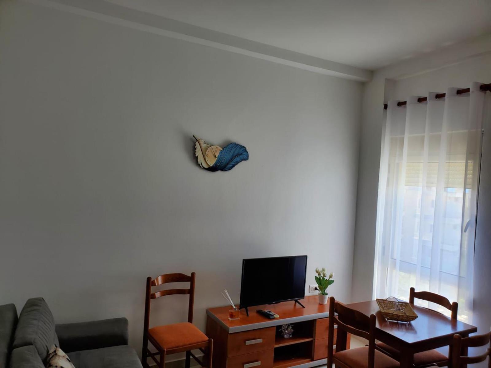 Summer Gate Apartment Sarandë Buitenkant foto