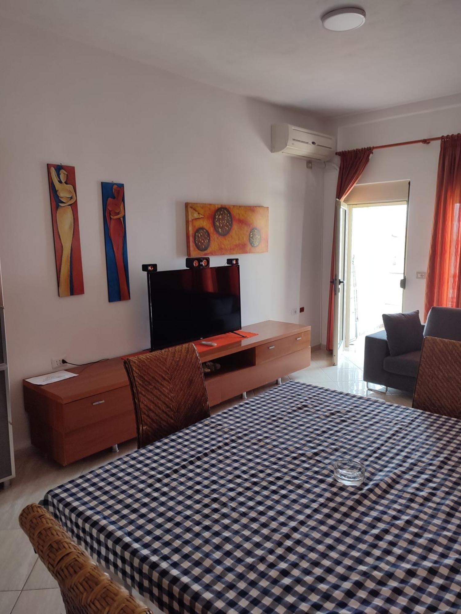Summer Gate Apartment Sarandë Buitenkant foto